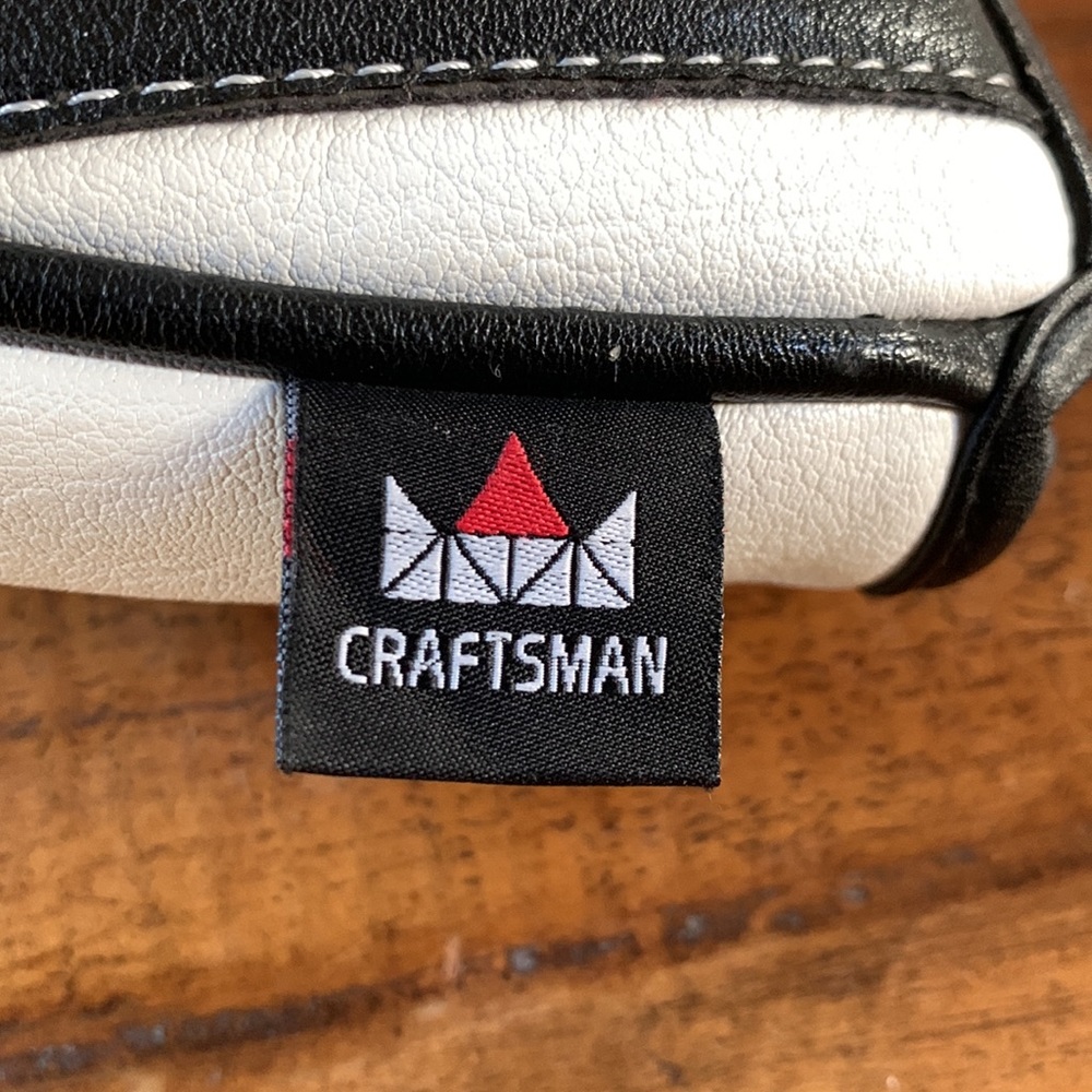 Putter Head Cover - Picture 3 of 8
